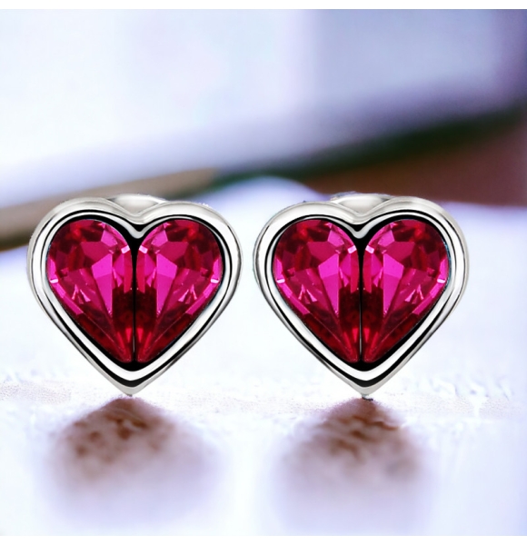 Aretes de Swarovski en Forma de Corazón Color Rojo