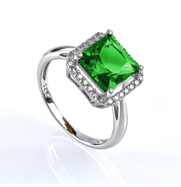 Anillo de Esmeralda con Plata