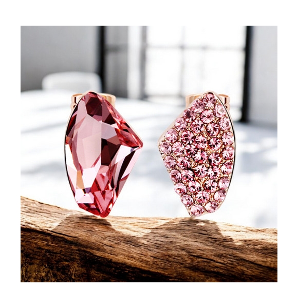 Bonito Juego de Collar y Aretes de Bailarina Color Rosa