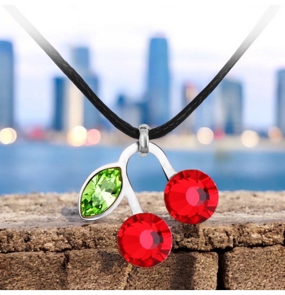 Collar Swarovski de Cerezas Color Rojo
