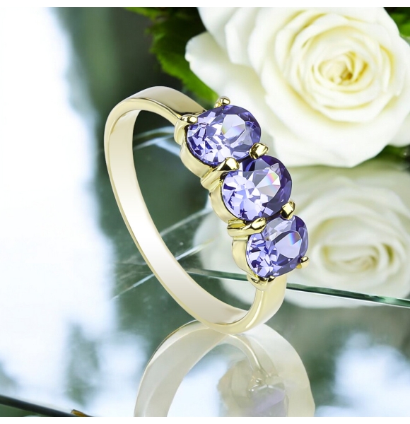 Anillo de Oro 10K Amarillo Con Tanzanita Natural