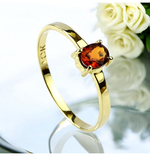 Anillo de Oro 10K Amarillo Con Zafiro Natural