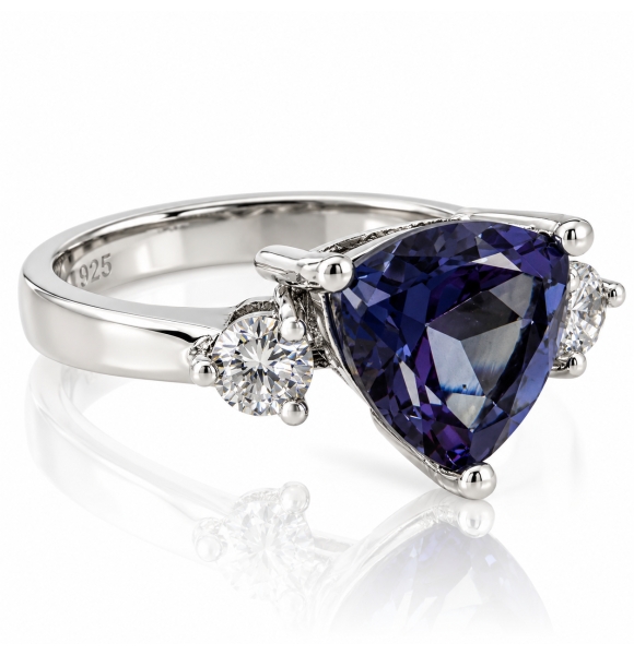 Anillo de Alejandrita Bicolor en Plata 925 ( Azul/Morado )