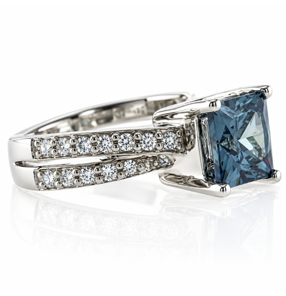 Anillo de Plata .925 con Alejandrita