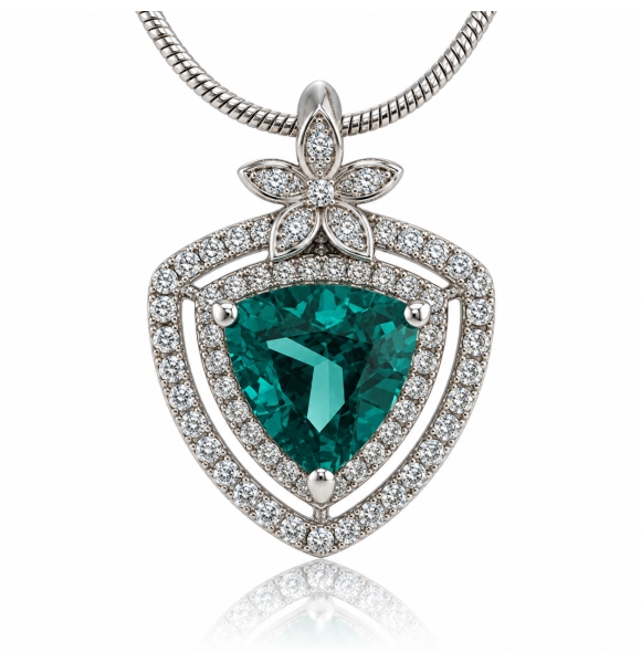 Elegante Dije con Alejandrita Bicolor en Plata .925