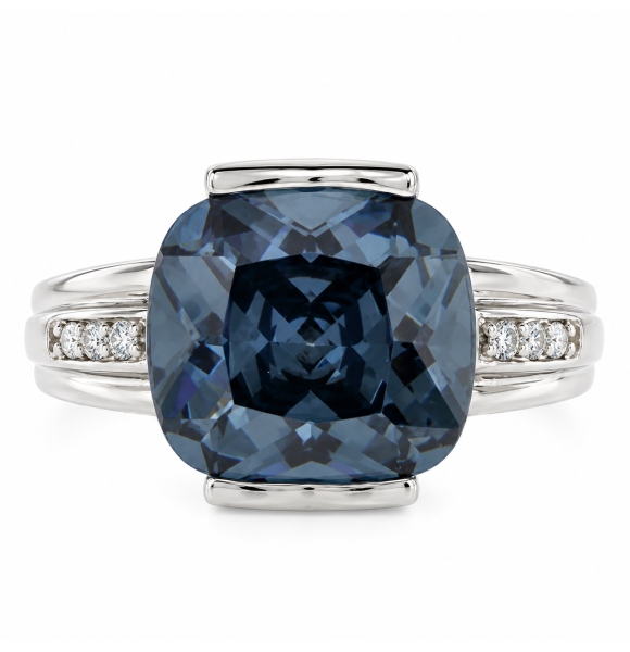 Elegante Anillo de Alejandrita Bicolor