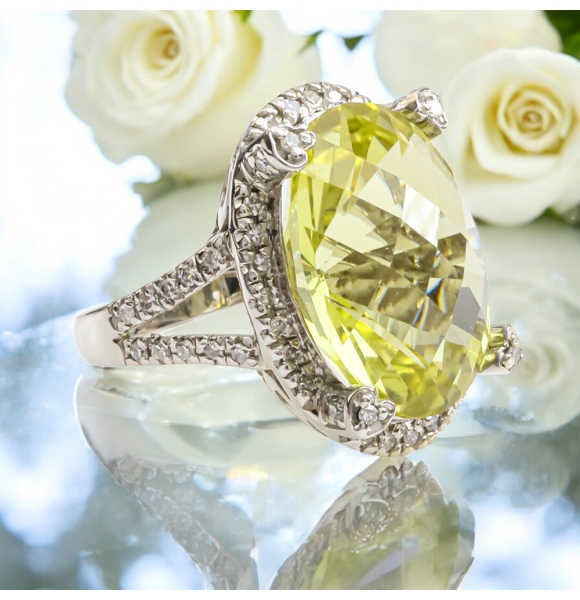 Hermoso Anillo de Oro Blanco 14K con Citrina Natural