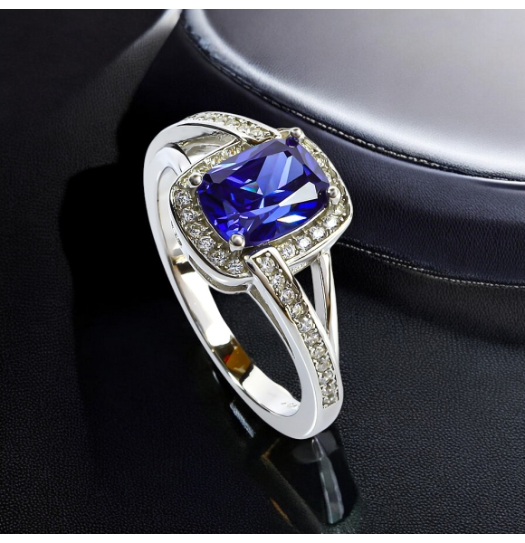 Anillo de Plata Con Tanzanita