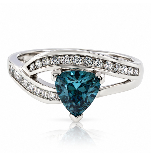 Anillo de Plata Fina con Alejandrita Bicolor ( Verde/Azul )