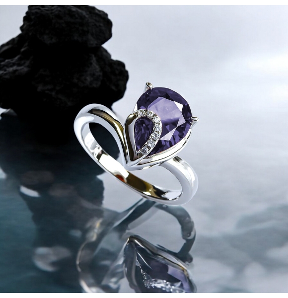 Anillo de Plata Solitario con Amatista en Corte Pera