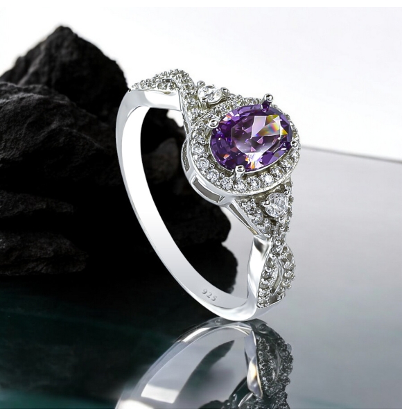 Anillo de Amatista en Plata .925 7 mm x 5 mm