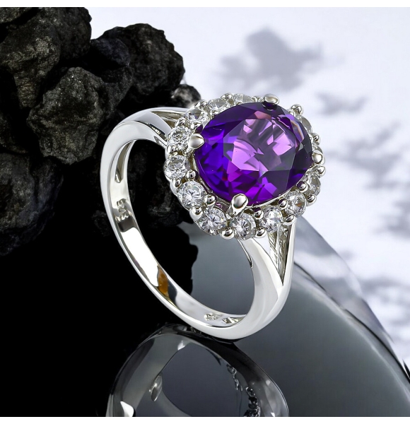 Anillo de Amatista en Plata de Ley .925