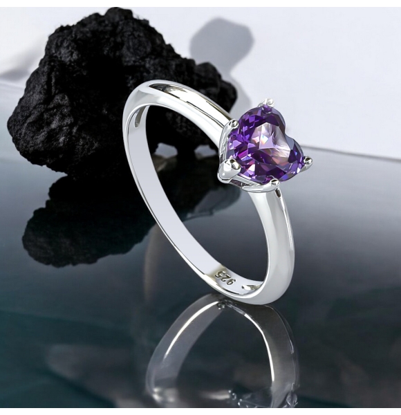 Anillo de Corazon Amatista Con Plata