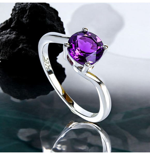 Hermoso Anillo de Amatista