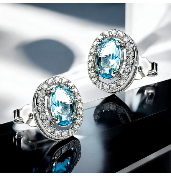 Aretes de Plata con Aguamarina Talla Ovalada