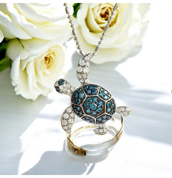 Colgante de Tortuga Oro Blanco con Diamantes Azules y Blancos Naturales