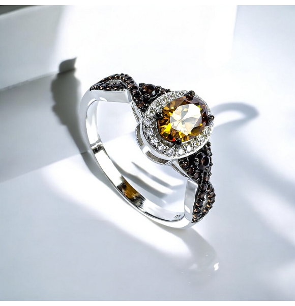 Anillo de Diamante Chocolate en Plata .925 7 mm x 5 mm