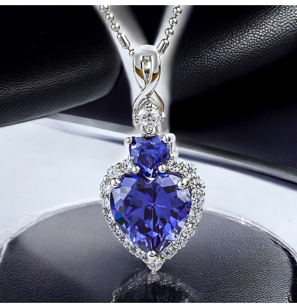 Colgante de Tanzanita Forma de Corazon Plata de Ley