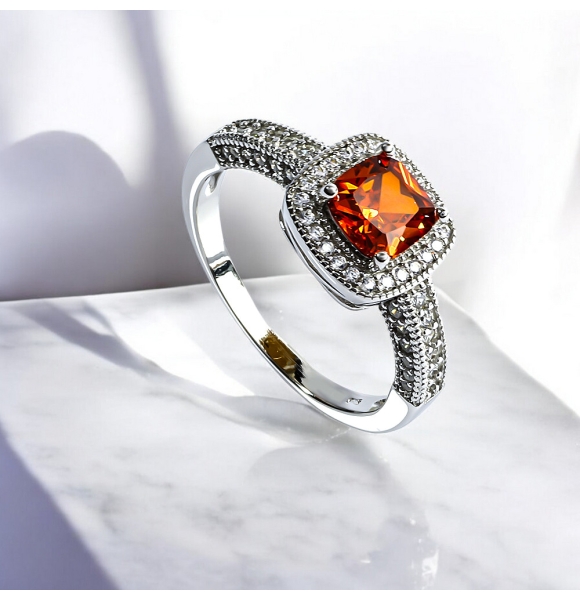 Halo Opalo de Fuego Anillo de Compromiso