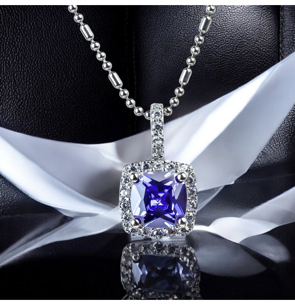 Dije de Tanzanita Corte Princesa en Plata .925