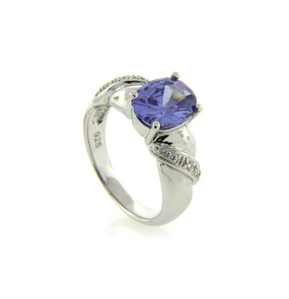 Elegante Anillo de Tanzanita
