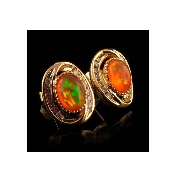 Aretes de Plata .925 con Baño de Oro y Ópalo de Fuego