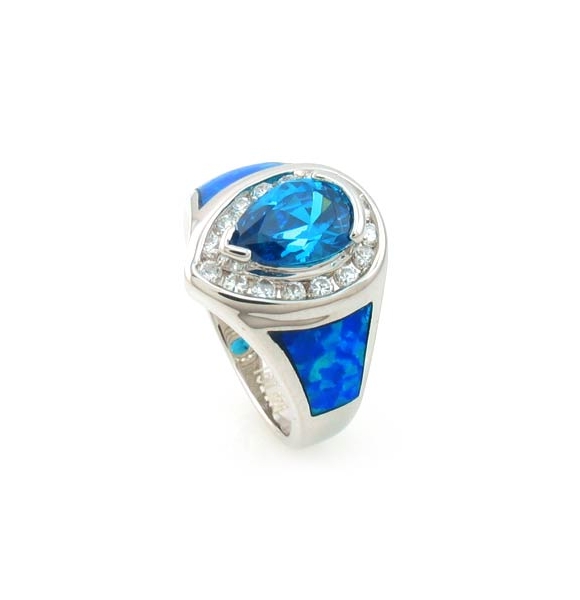 Hermoso Anillo de Topacio Azul en Plata Esterlina