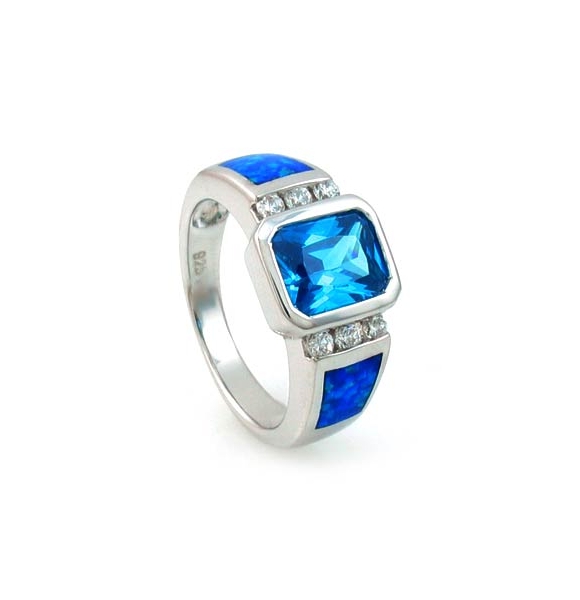 Anillo de Topacio con Ópalo Azul en Plata