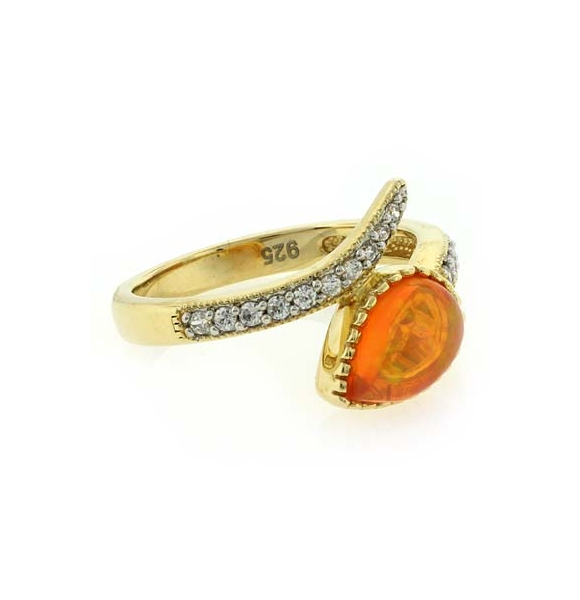 Anillo de Opalo en Plata con Chapa de Oro