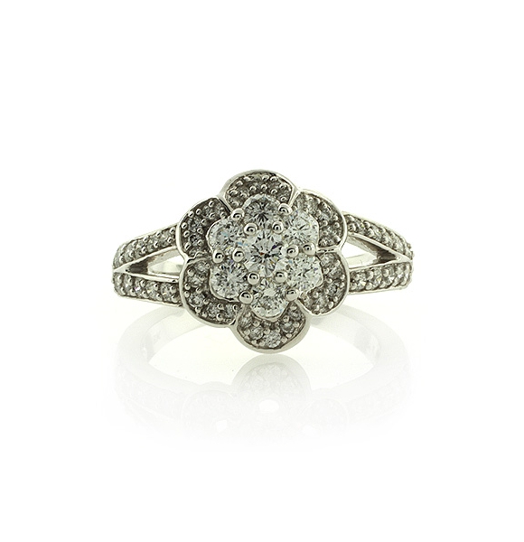 Anillo de Oro Blanco Macizo de 18K con Diamantes