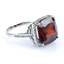 Anillo de Plata de Ley con Granate
