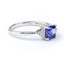 Elegante Anillo de Plata de Ley con Tanzanita