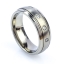 Anillo de Titanio Con Diamantes