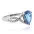 Anillo Elegante de Topacio Azul en Plata .925